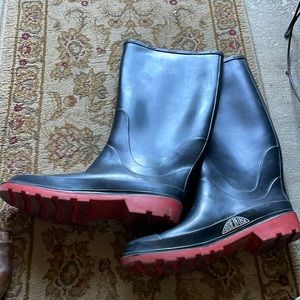 Brahma High Top Rubber Boots Steel Shank size 13. Made in the USA.
